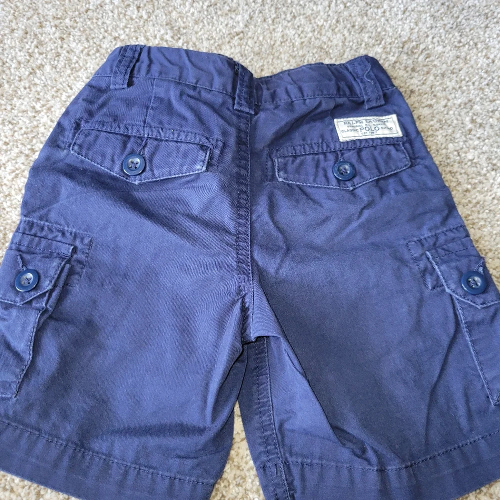 Boys Polo shorts. 3T - Picture 2 of 3